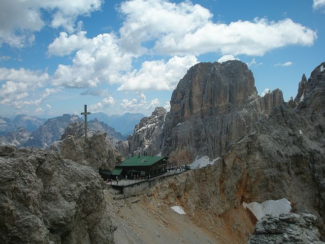 09 Chata RIfugio S. Lorenzi 2.JPG